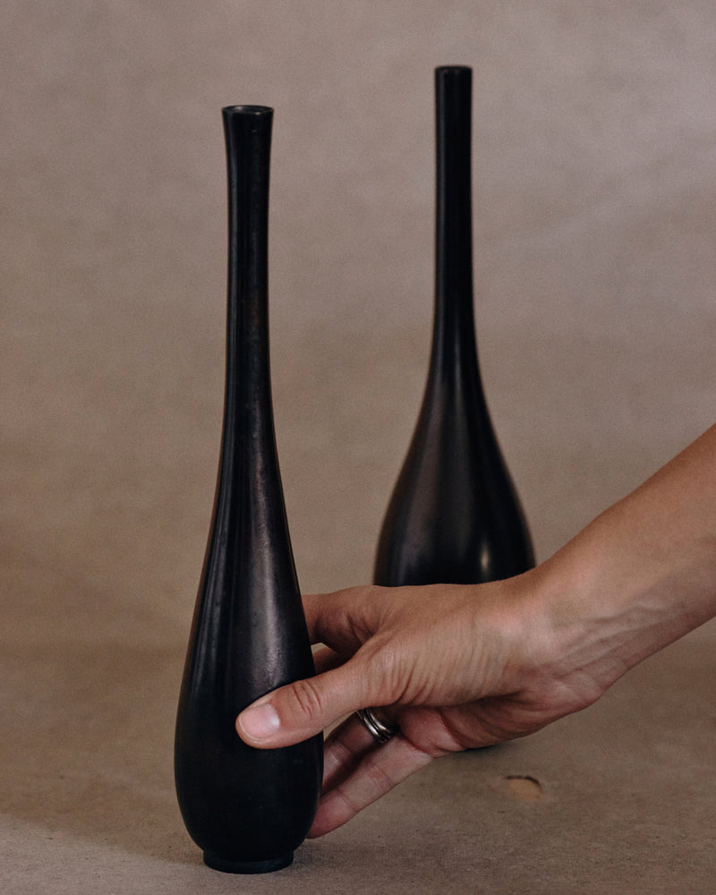 Japanese bronze Ikebana vase No.1
