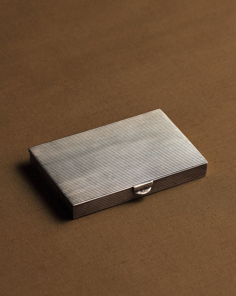 Ribbed sterling silver box (925), c.1930s — closed view.