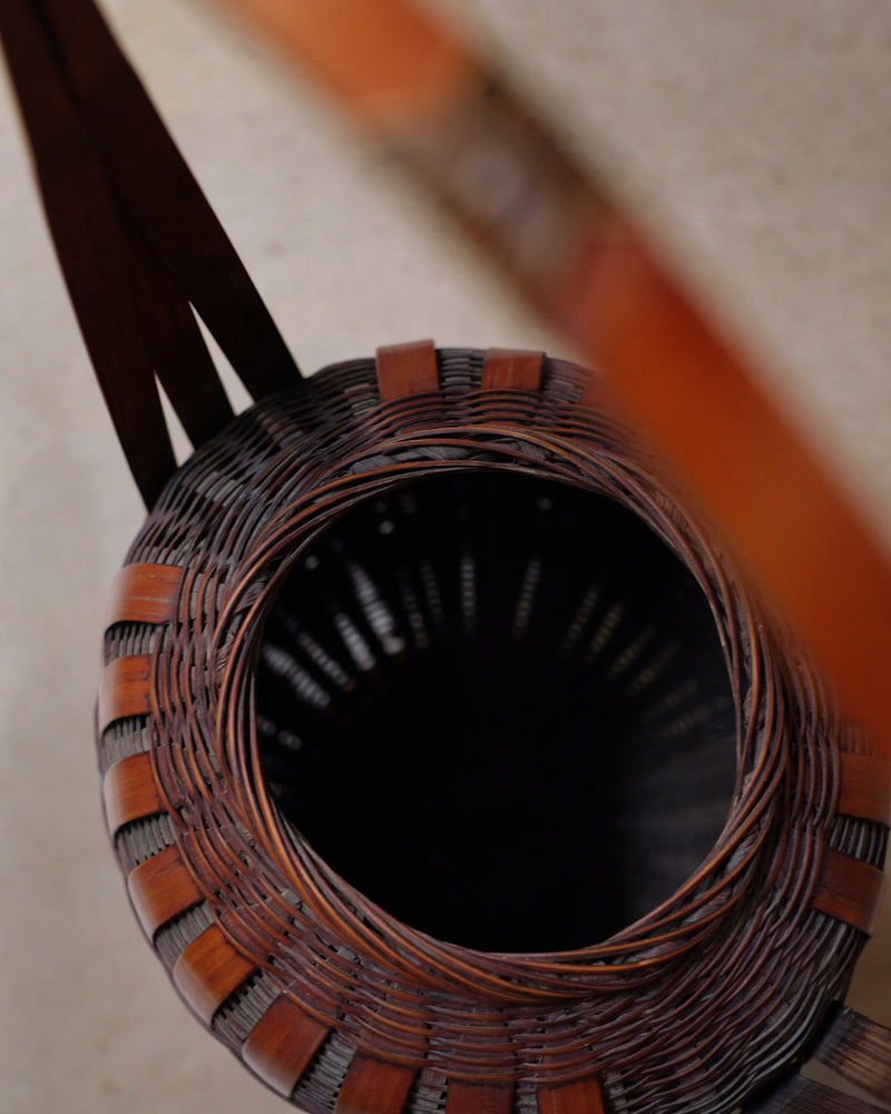 Top view of Japanese bamboo ikebana basket
